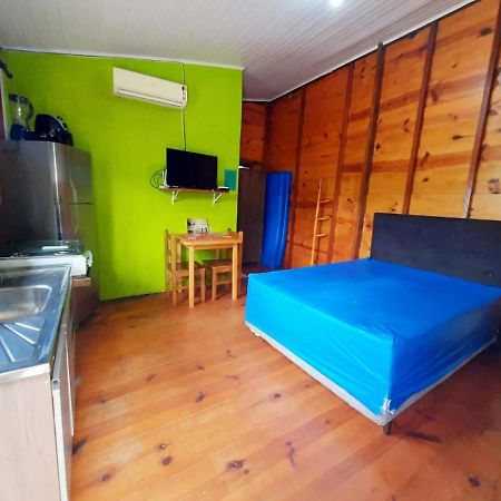 827 Chale Pe Na Areia, Completo Na Praia Do Estaleiro Em Ubatuba - 1 Dormitorio, 1 Banheiro, 1 Vaga De Garagem Exteriör bild